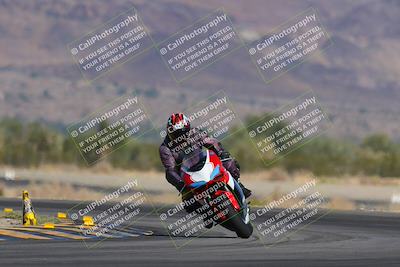 media/Nov-12-2023-SoCal Trackdays (Sun) [[5d1fba4e7d]]/Turn 14 (1035am)/